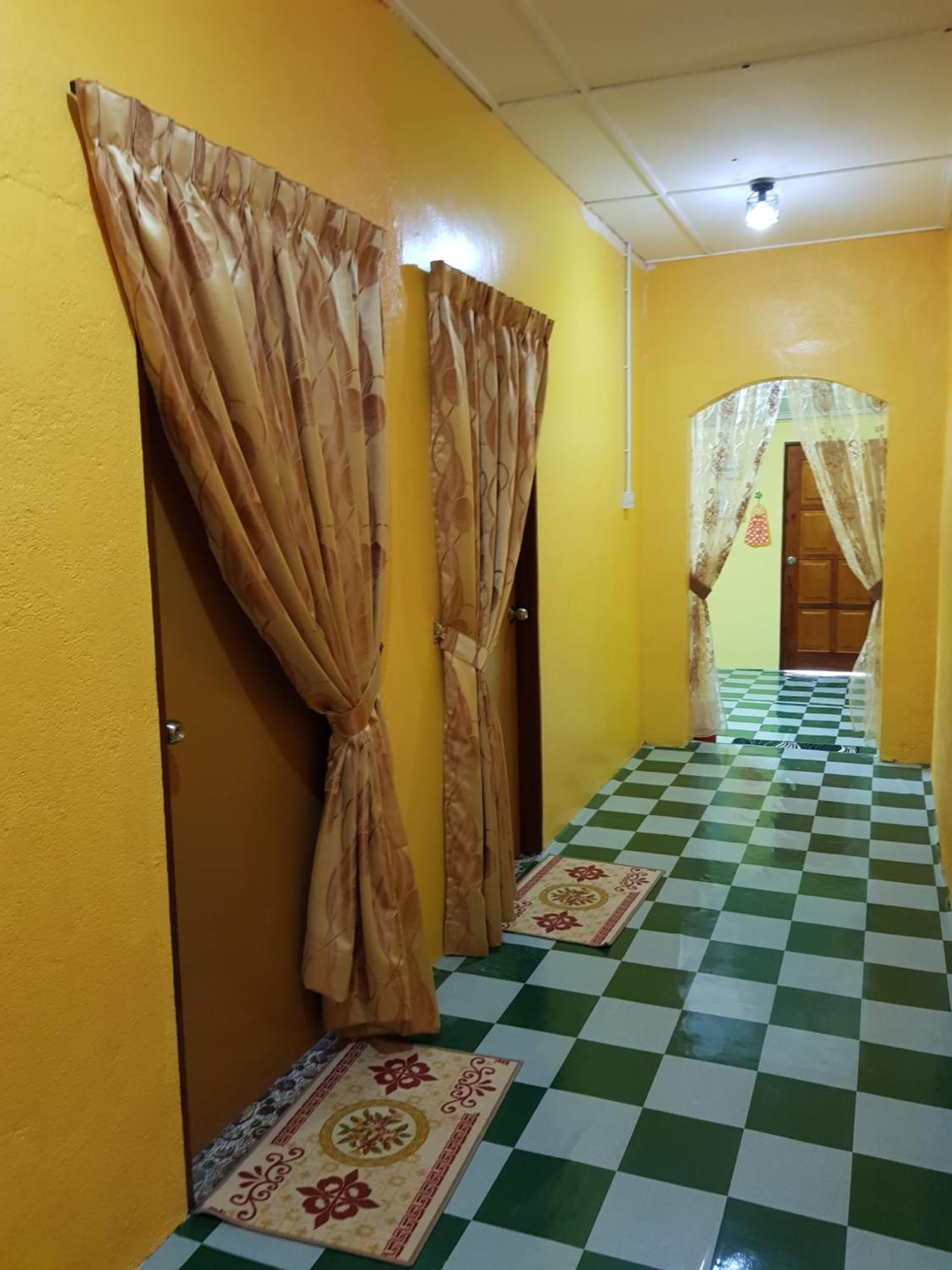 Homestay Che Kiah Kuantan Exterior photo